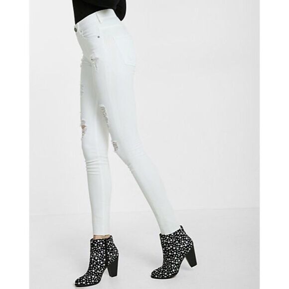 ✨Distressed Black Mid Rise Jean Legging✨ - Picture 3 of 6